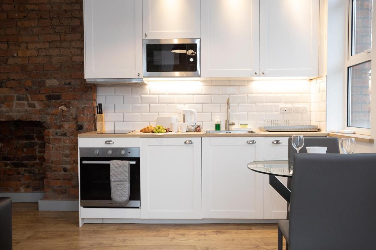 Pillo Rooms Serviced Apartments - Salford Manchester Eksteriør bilde