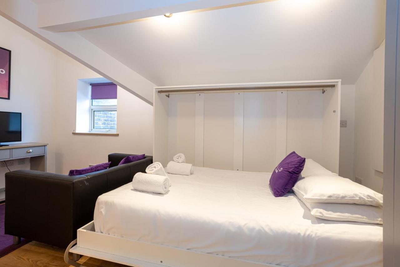 Pillo Rooms Serviced Apartments - Salford Manchester Eksteriør bilde