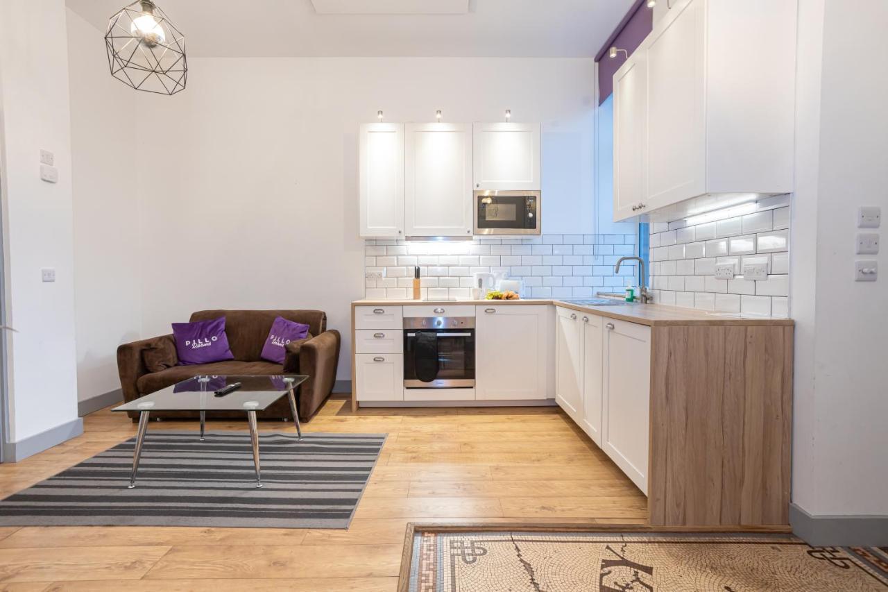 Pillo Rooms Serviced Apartments - Salford Manchester Eksteriør bilde