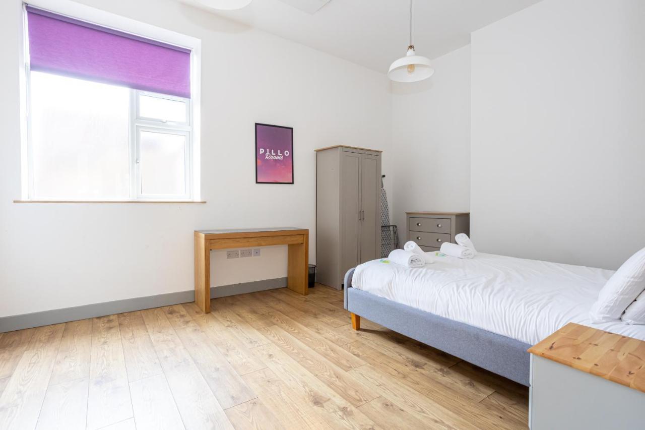 Pillo Rooms Serviced Apartments - Salford Manchester Eksteriør bilde