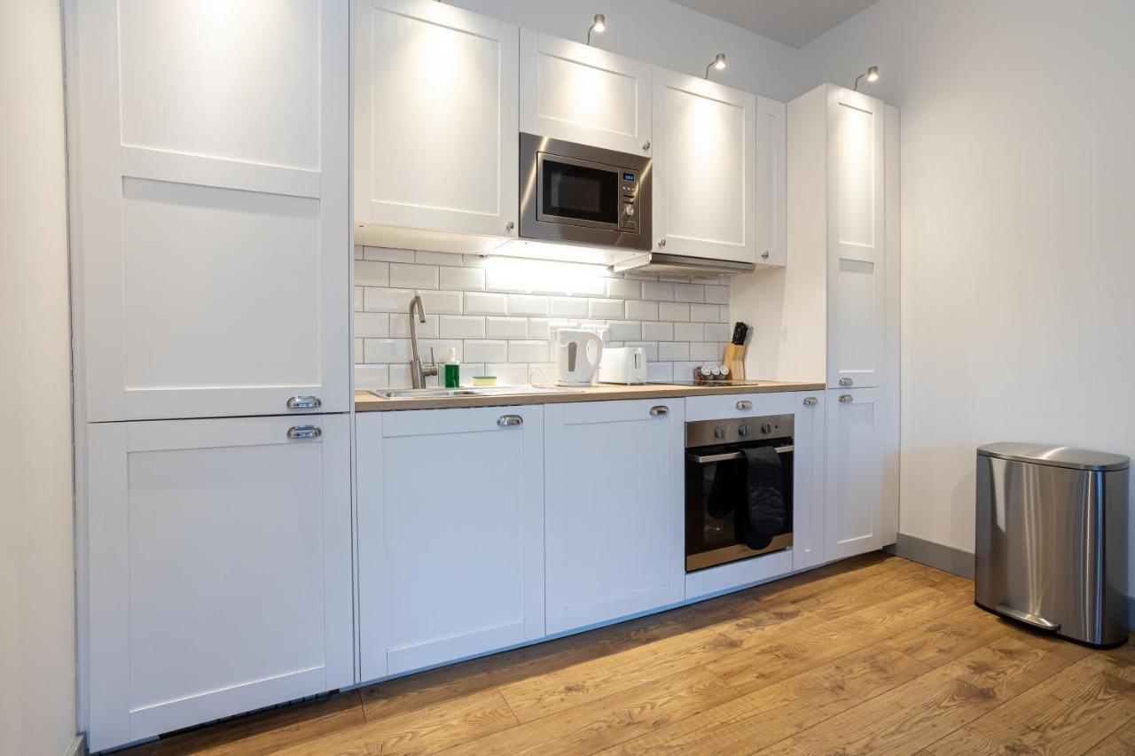 Pillo Rooms Serviced Apartments - Salford Manchester Eksteriør bilde