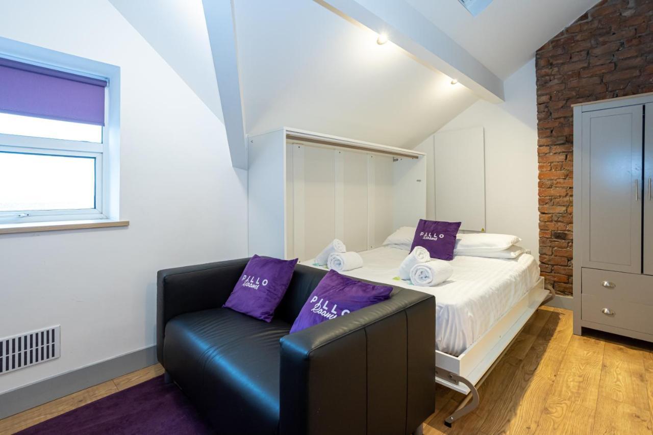 Pillo Rooms Serviced Apartments - Salford Manchester Eksteriør bilde