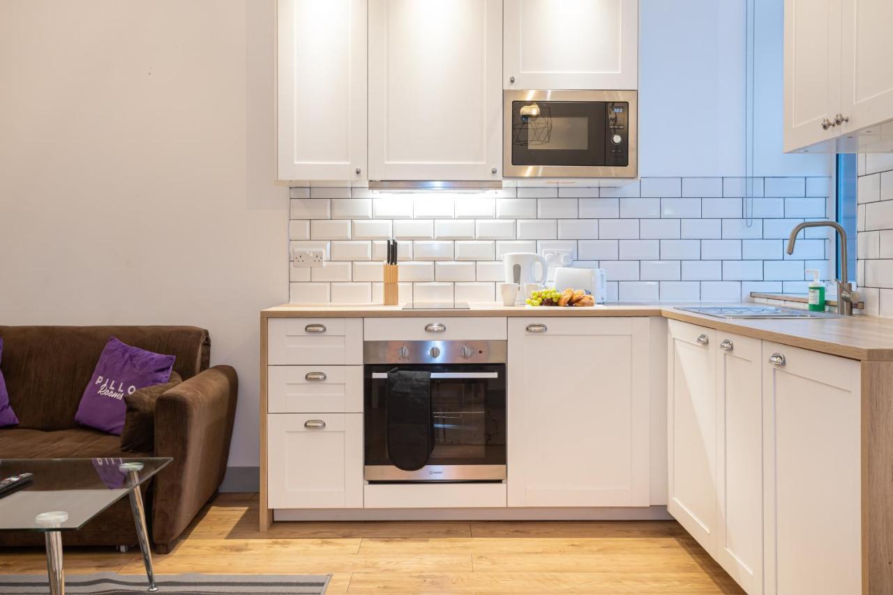 Pillo Rooms Serviced Apartments - Salford Manchester Eksteriør bilde