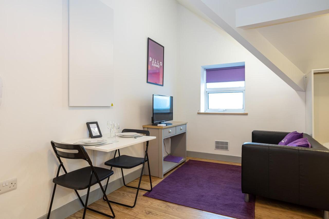 Pillo Rooms Serviced Apartments - Salford Manchester Eksteriør bilde